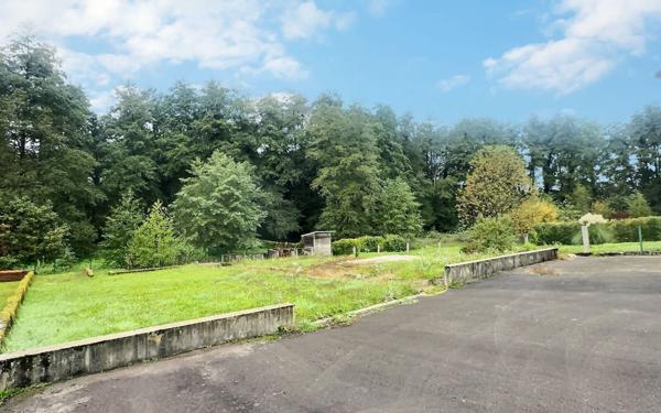 Maison à vendre    6 pièces •  Écuisses