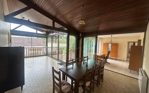 Maison à vendre    6 pièces •  Écuisses