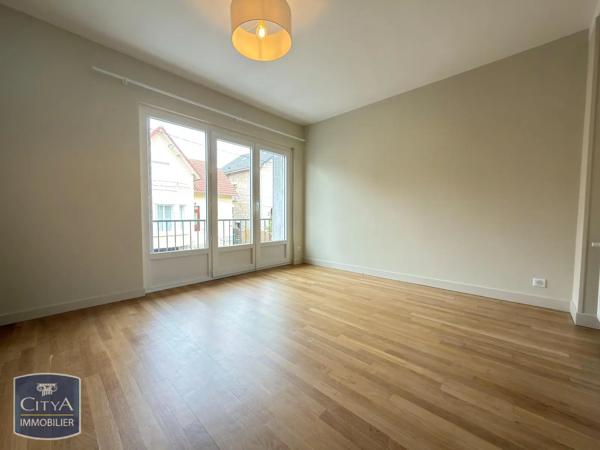 Appartement à louer 3 pièces 62.56m² Brive-la-Gaillarde (19100)