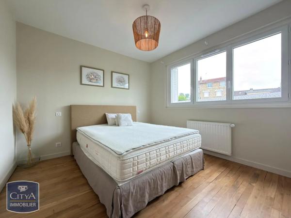 Appartement à louer 3 pièces 62.56m² Brive-la-Gaillarde (19100)