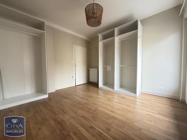 Appartement à louer 3 pièces 62.56m² Brive-la-Gaillarde (19100)