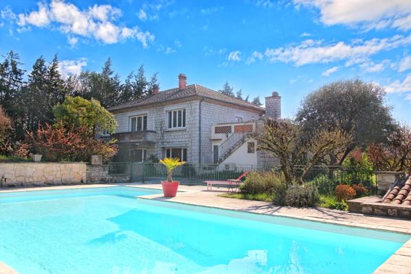 Maison à vendre à Vallon-Pont-d'Arc (07150) - Ardèche