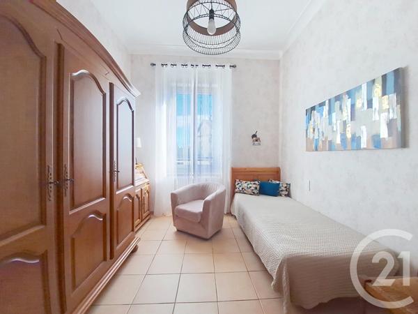 Appartement F4 à vendre  6 pièces - 134,25 m2 ALES - 30