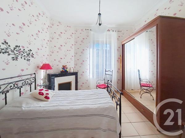 Appartement F4 à vendre  6 pièces - 134,25 m2 ALES - 30