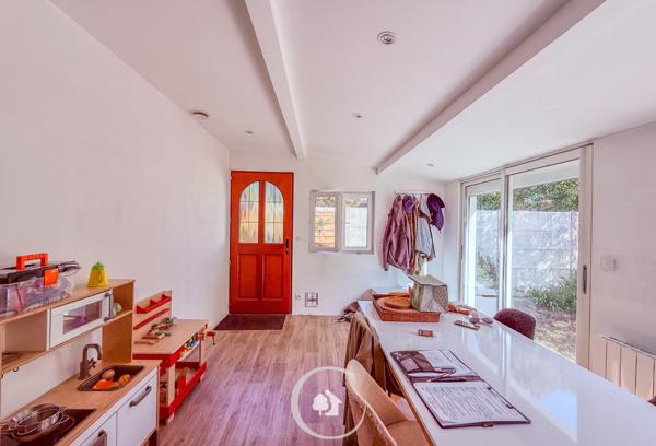 MAISON T4 - 3 CHAMBRES - DEPENDANCE - ATELIER