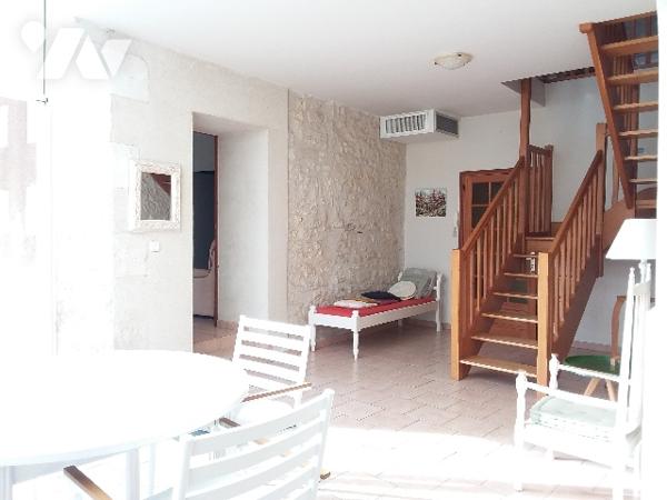 GRANDE MAISON DE CHARME ENTRE MONTRICHARD ET CONTRES