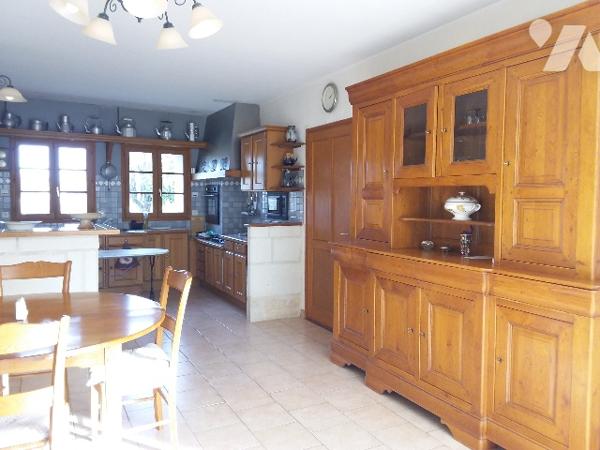 GRANDE MAISON DE CHARME ENTRE MONTRICHARD ET CONTRES