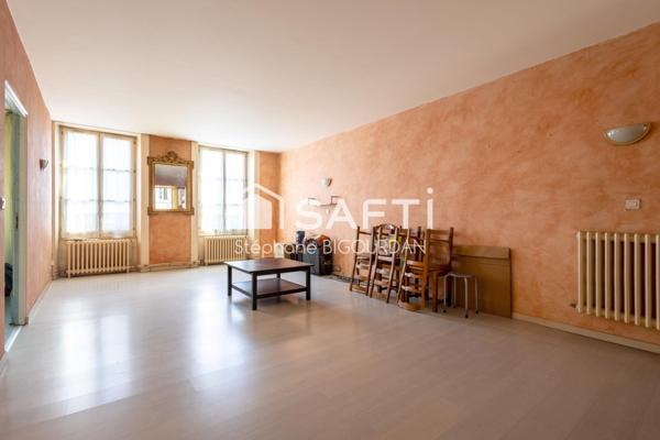 Appartement T3, 90m², centre Besançon