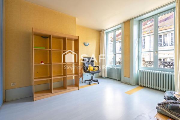 Appartement T3, 90m², centre Besançon