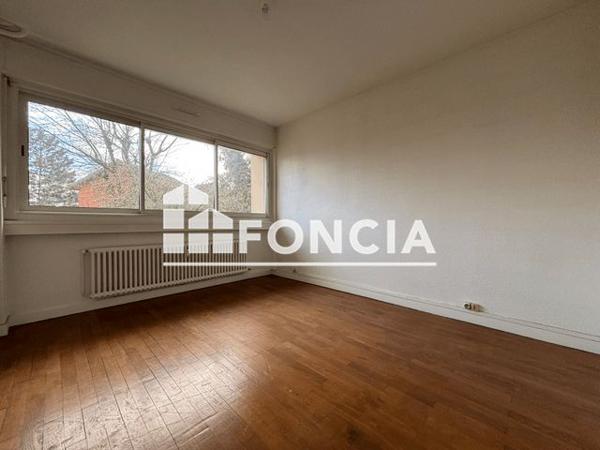 Location Appartement 2 pièces 48.2 m² - 5 AVENUE VALIOUD Sainte Foy Les Lyon 69110