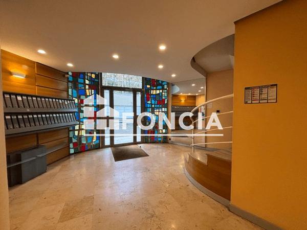 Location Appartement 2 pièces 48.2 m² - 5 AVENUE VALIOUD Sainte Foy Les Lyon 69110