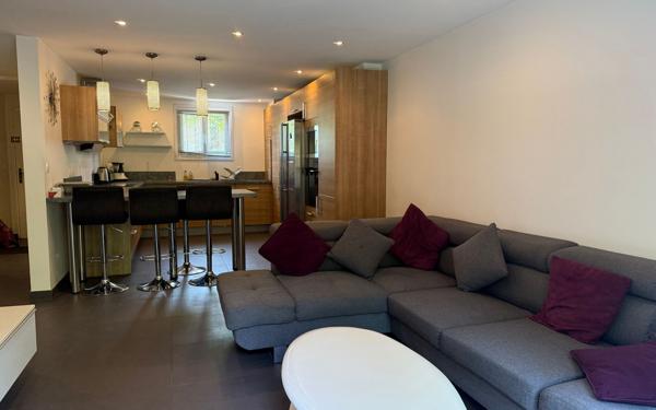 Appartement à vendre    4 pièces • 83,08 m2 Champs-sur-Marne