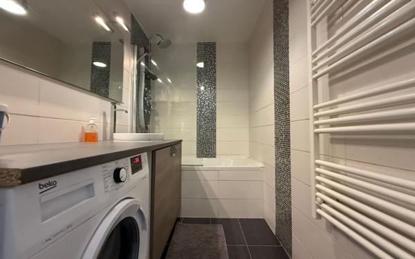 Appartement à vendre    4 pièces • 83,08 m2 Champs-sur-Marne