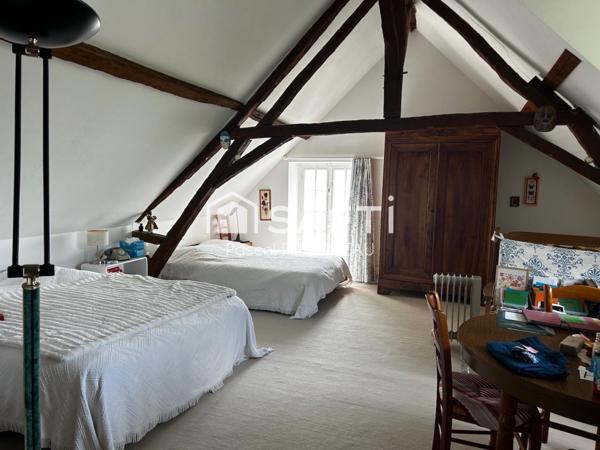 MAISON DE 161M2 - BENAIS