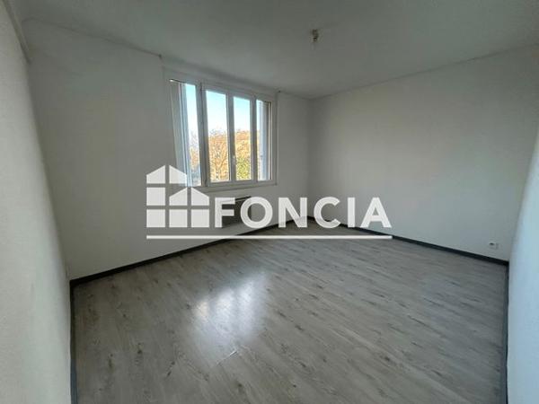 Location Appartement 3 pièces 46.76 m² - RESIDENCE SAN SUMIAN - VIEUX CHEMIN DE LA CELLE Brignoles 83170