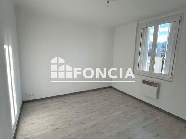 Location Appartement 3 pièces 46.76 m² - RESIDENCE SAN SUMIAN - VIEUX CHEMIN DE LA CELLE Brignoles 83170