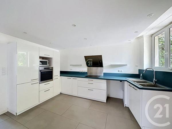 Maison à vendre  6 pièces - 174 m 2   CHARLY  - 69
