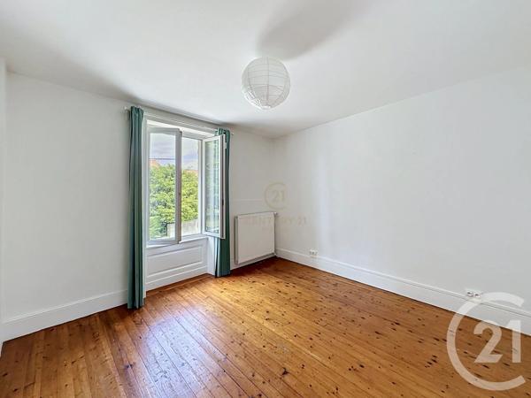 Maison à vendre  6 pièces - 174 m 2   CHARLY  - 69