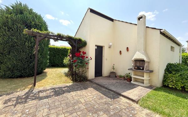 Maison à vendre    6 pièces •  Combs-la-Ville