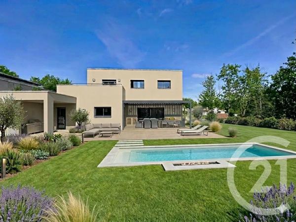 Maison à vendre  5 pièces - 213 m 2   VOURLES  - 69