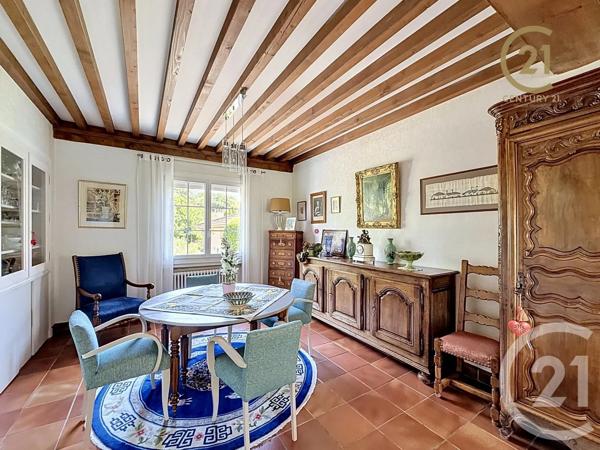 Maison à vendre  5 pièces - 213 m 2   VOURLES  - 69