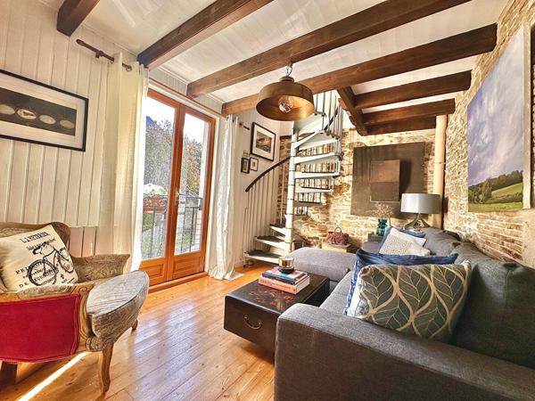 Maison pleine de charme au centre ville de Chateaubriant.