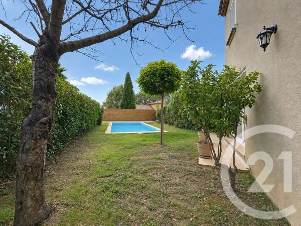 Maison à vendre  4 pièces - 86,79 m 2   MARSEILLE  - 13013