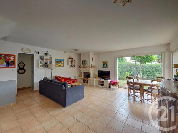 Maison à vendre  4 pièces - 86,79 m 2   MARSEILLE  - 13013