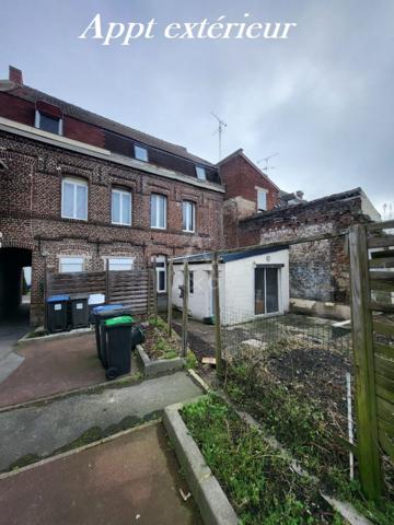 IMMEUBLE DE 4 LOTS SUR TRITH ST LEGER