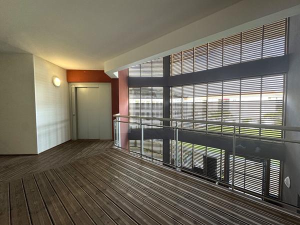 Rochefort : Appartement T3 de 73 m² vue sur le port, terrasse et garage