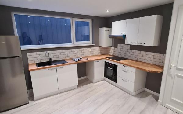 Immeuble à vendre    2 pièces •  Avesnes-sur-Helpe