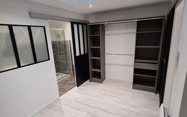 Immeuble à vendre    2 pièces •  Avesnes-sur-Helpe