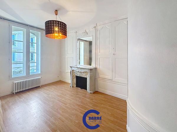 CAEN Rue Caponière : appartement ancien 3 pièces terrasse + parking , Caen