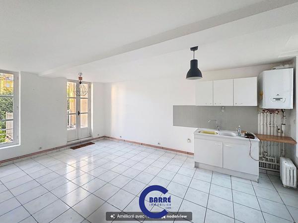CAEN Rue Caponière : appartement ancien 3 pièces terrasse + parking , Caen