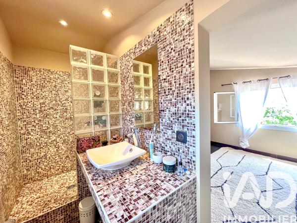 Maison à vendre 7 pièces 182 m² Puget-sur-Argens
