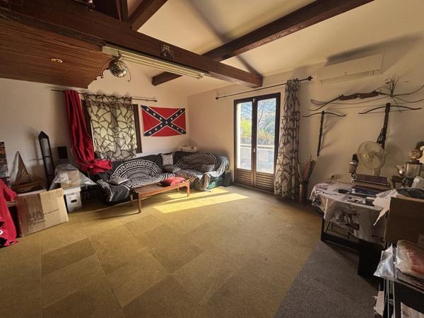 Maison de 7 pièces de 195m2