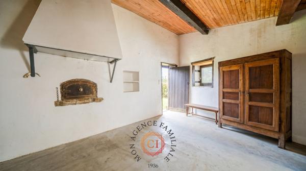 Maison
                                                                                                                                                                                                                                                                                                                        7 pièce(s)                                                                                                                                                                                                          4 chambre(s)                                                                                                                                                                                                          173  m²