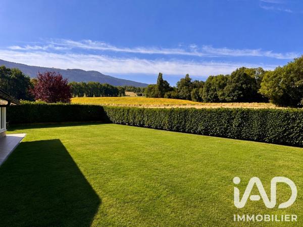 Maison à vendre 5 pièces 243 m² Archamps