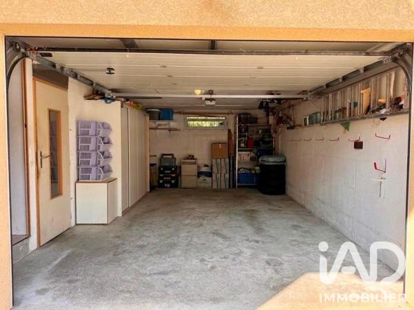 Maison à vendre 5 pièces 243 m² Archamps