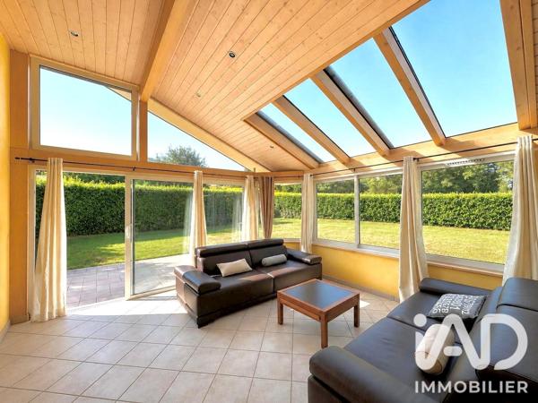 Maison à vendre 5 pièces 243 m² Archamps