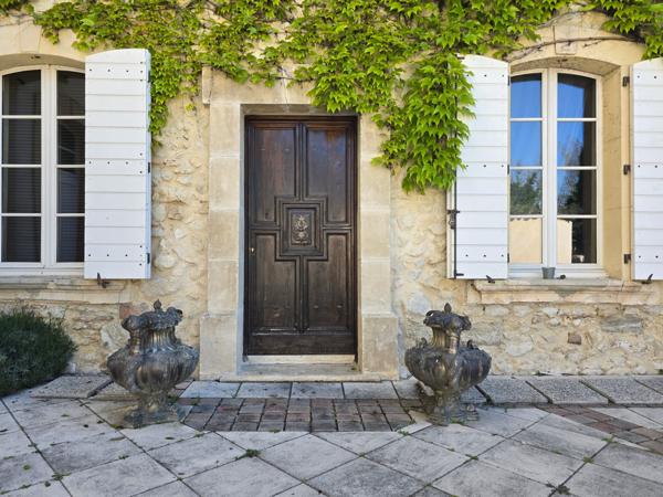 Propriete
                                                                                                                                                                                                                                                                                                                        35 pièce(s)                                                                                                                                                                                                          25 chambre(s)                                                                                                                                                                                                          1091  m²
