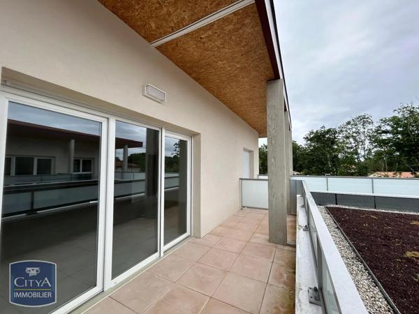 Appartement à louer 3 pièces 78.8m² Saint-Jean-d'Illac (33127)
