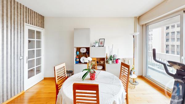 Appartement à vendre  5 pièces - 103 m2 LA COURNEUVE - 93