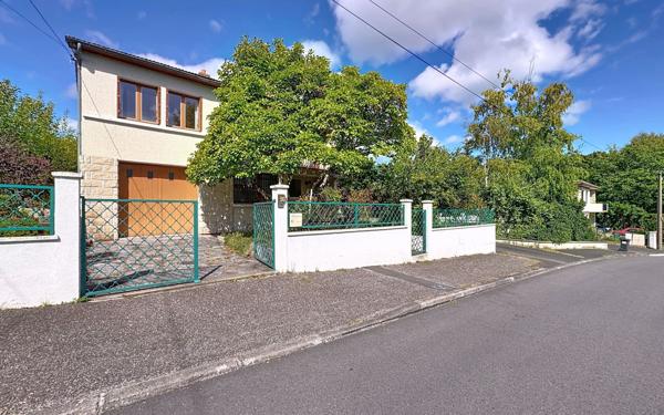 Maison à vendre    4 pièces •  Blanzat