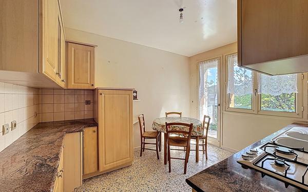 Maison à vendre    4 pièces •  Blanzat