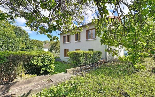 Maison à vendre    4 pièces •  Blanzat