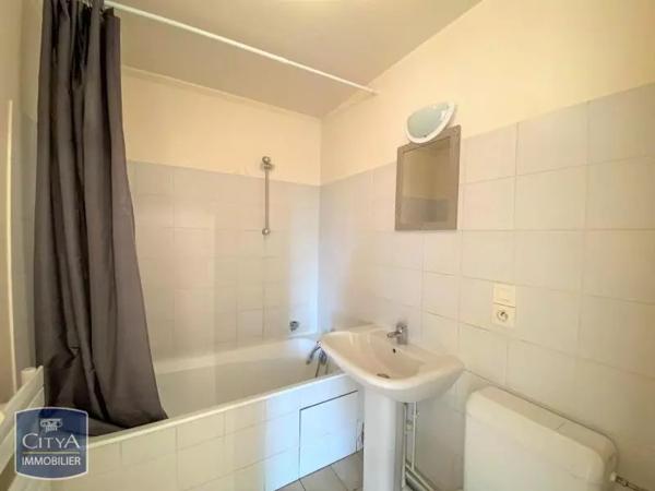 Appartement à louer 1 pièce 26.69m²