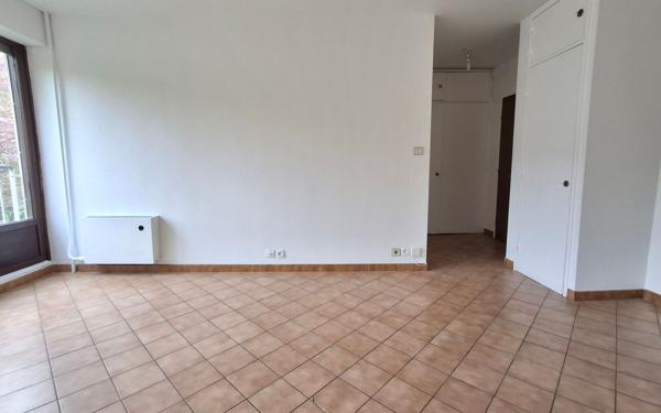 Appartement à louer    2 pièces • 43,29 m2 Chennevières-sur-Marne