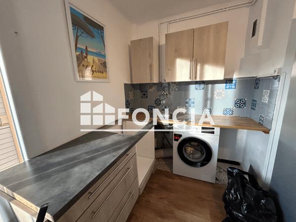 Location Appartement 2 pièces 32.77 m² - LES AMPHORES - 64 chemin de la plaine de bouisson Giens Hyeres 83400
