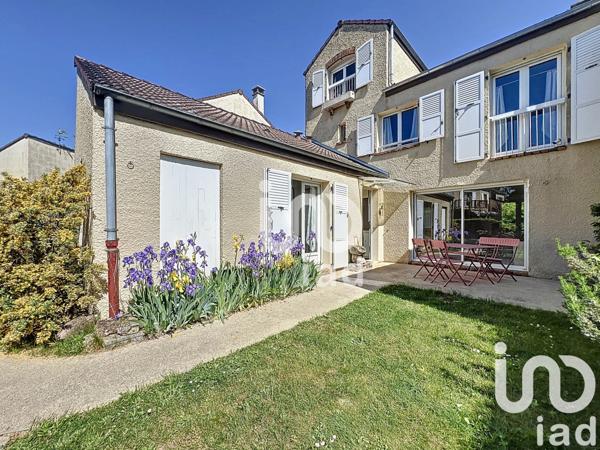 Maison à vendre 5 pièces 121 m² Guyancourt